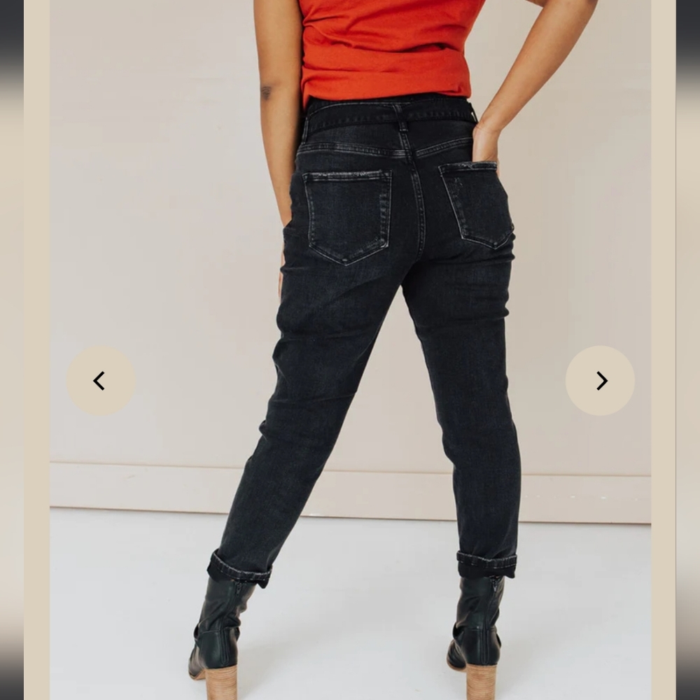 Vervet Belted Jeans - Picture 4 of 14